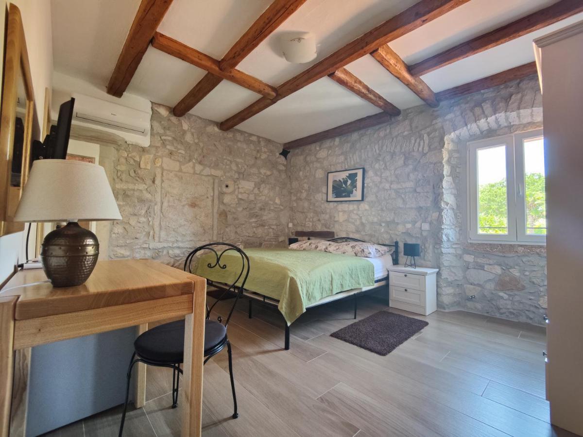 Boutique Hotel Castello Gulich Poreč Zewnętrze zdjęcie