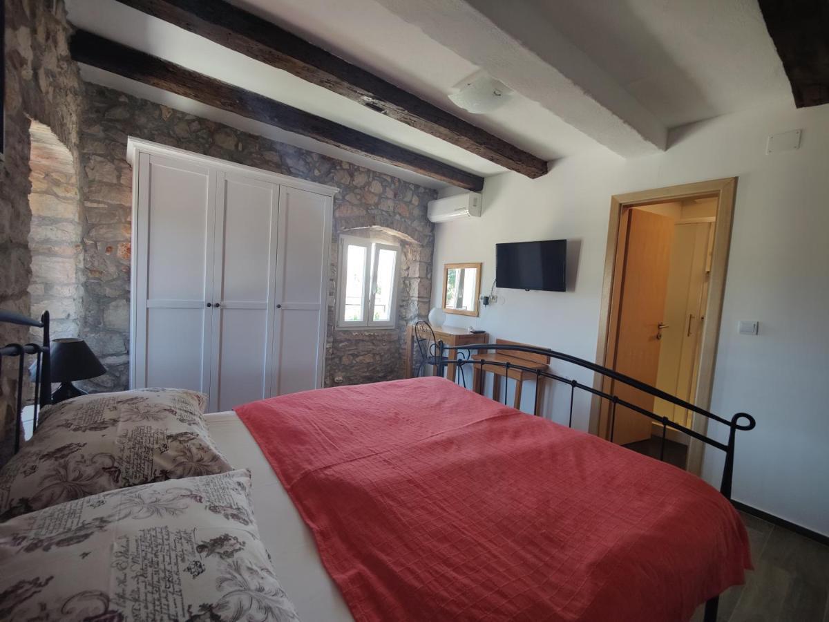 Boutique Hotel Castello Gulich Poreč Zewnętrze zdjęcie