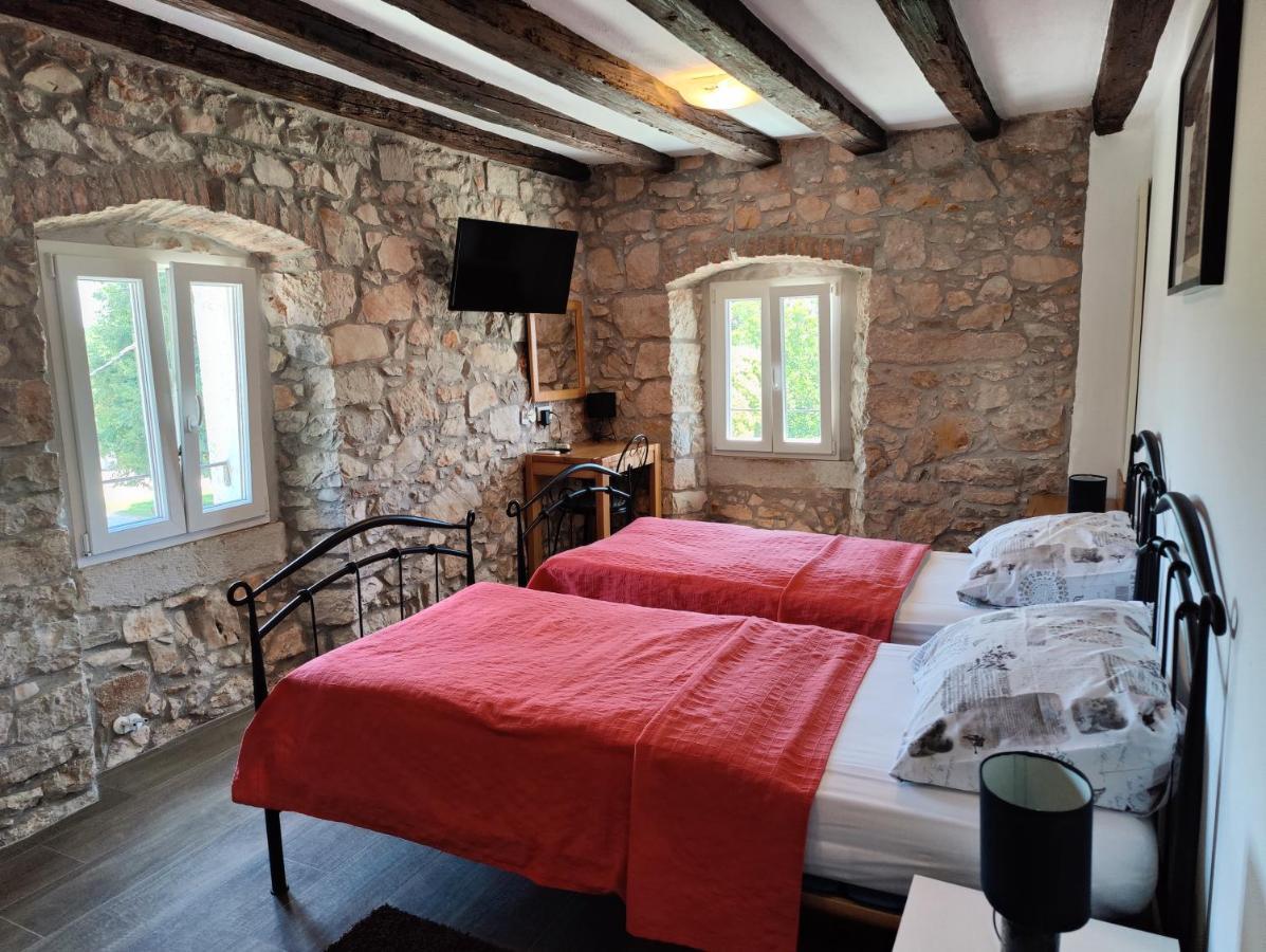 Boutique Hotel Castello Gulich Poreč Zewnętrze zdjęcie